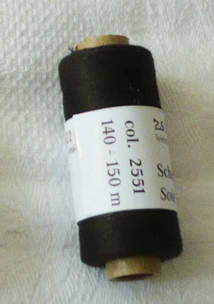 No. 2551 Schappe Silk 10 gramm